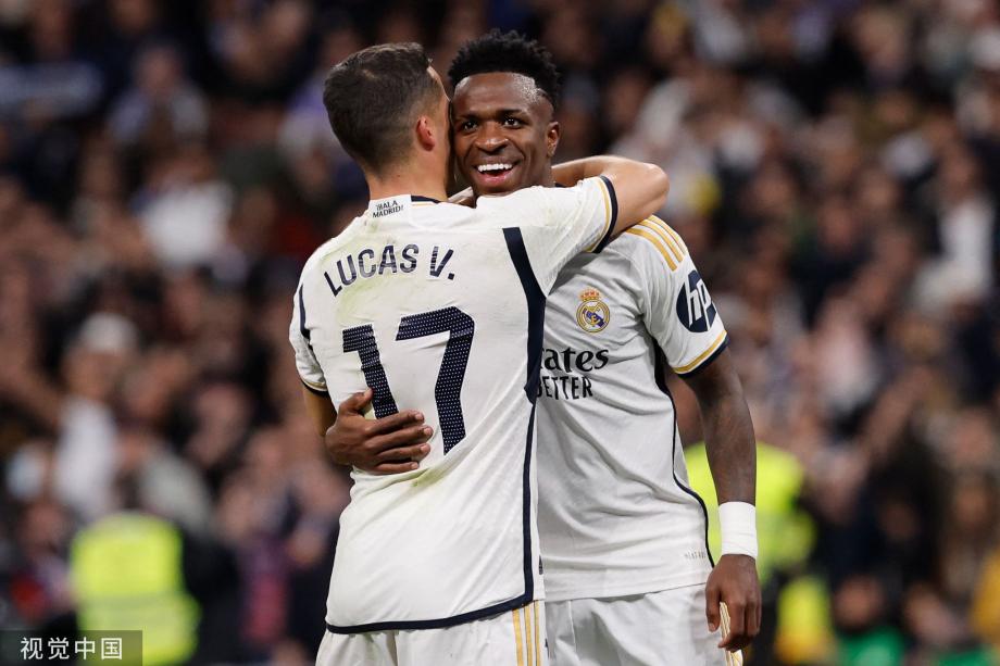 赛季得分新高！怀特全场投篮21中12，得到30分7板9助