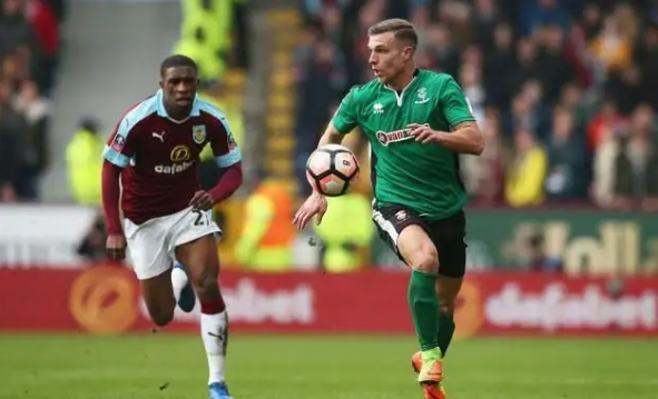 ESPN：埃斯特旺的表现让巴萨也在谈论他，切尔西相信他会成功