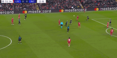 受到撞击影响？米切尔第三节仅5中2，得到4分1板1助